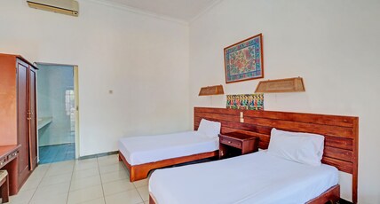 Capital O 93236 Hotel Hapel Negara Room Type - Suite Twin