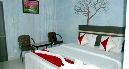 HOTEL BHAKTHA NIVAS Room Type - Standard Executive AC Room