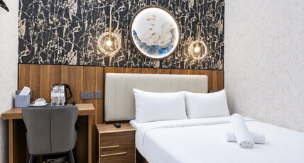 Kam Leng Hotel Room Type - Standard Queen