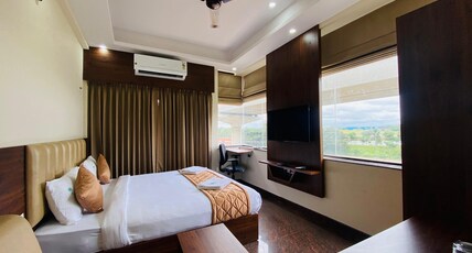 Hotel Sahara Tree Room Type - SUITE ROOM