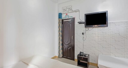 The Royal Lake View Villa Room Type - Triple bed Room