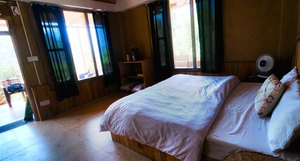 Tirthan Ecostay Room Type - Deluxe 1.
