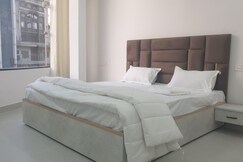 Hotel Bhalla's Residences