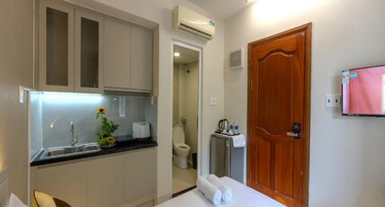 G8 Le Van Sy Hotel Saigon Room Type - Standard Room