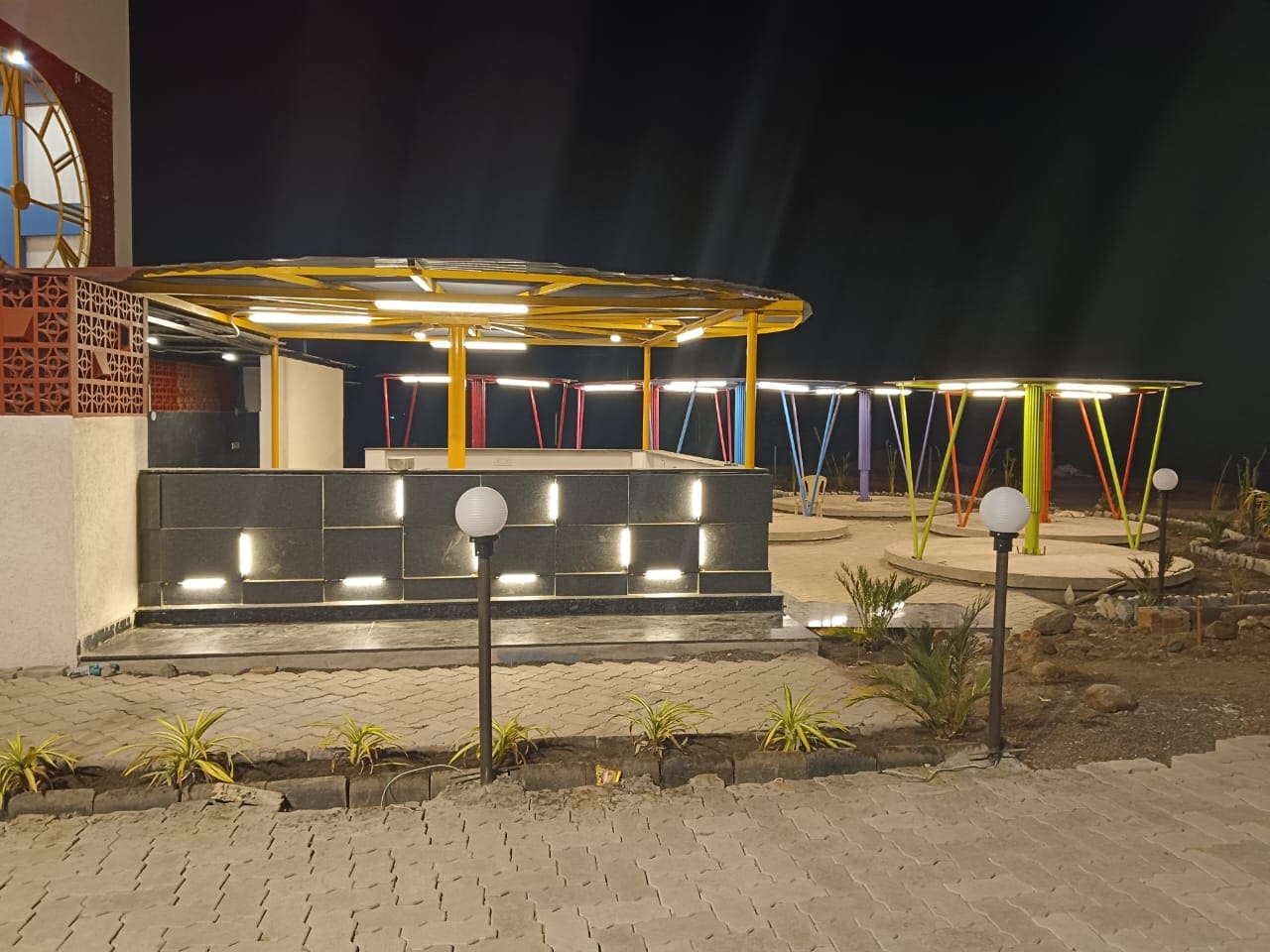 Hotel Nikunj Kilerama Indore Bhopal Highway - Tap to explore photos