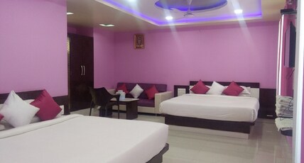 Hotel Atithi Bhawan by Sky Stays Room Type - Four Bed AC Room