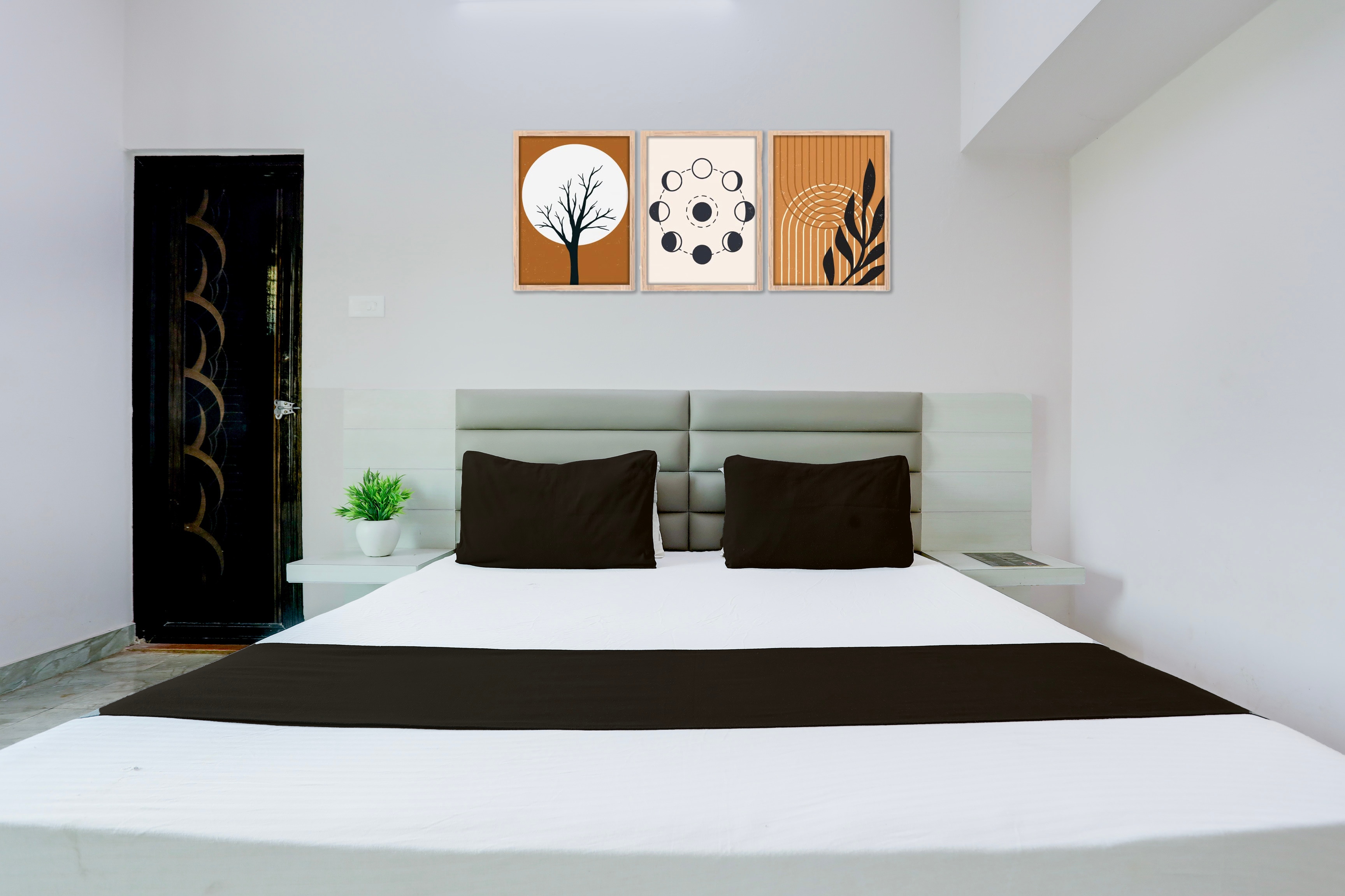 Hotel O SILVER NEST GUEST HOUSE - Tap to explore photos