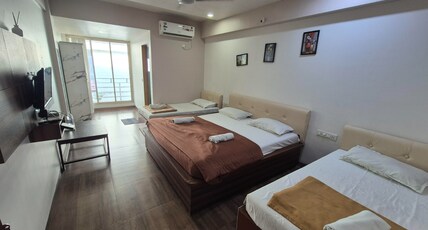 White House Beach Resort Room Type - Deluxe Room(For 4 pax)