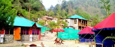 Tirthan Holidays Camp & Cottages