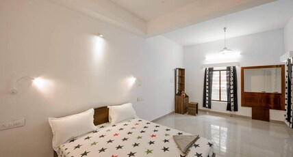 Marari Beach Pearl Homestay Room Type - Family AC Room with Private Living Space(Ground Floor) Marari Beach Pearl Homestay Room Type - Family AC Room with Private Living Space(Ground Floor)