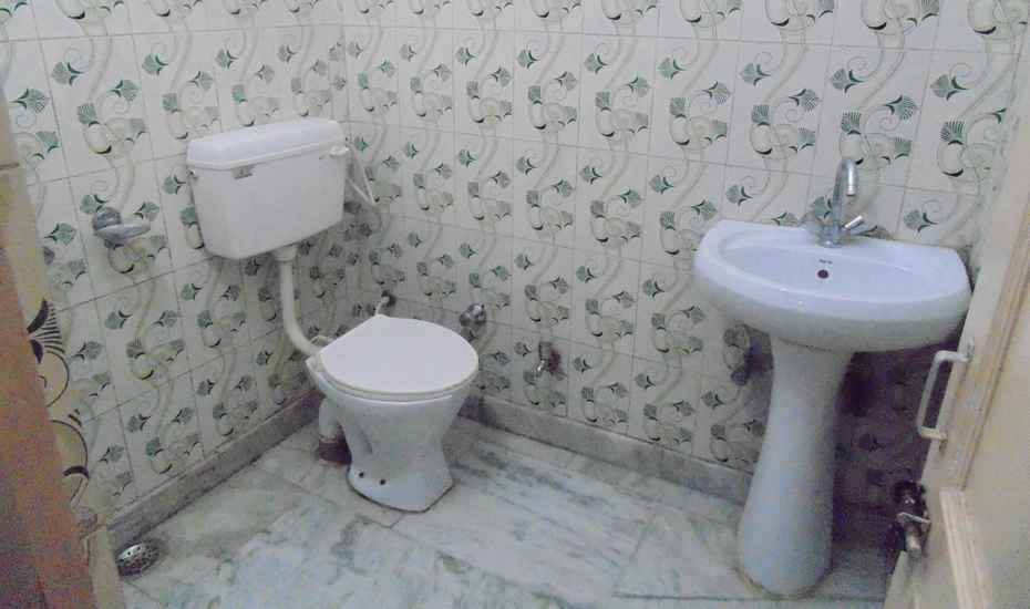 Hotel Blue Sapphire - Tap to explore photos