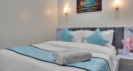 Urban Hometel Room Type - Classic Room With City View