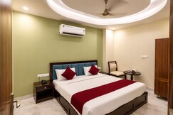 Hotel Rudra Shivalika