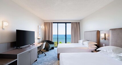 Hilton Garden Inn Darwin Room Type - DOUBLE DOUBLE DLX W  VIEW