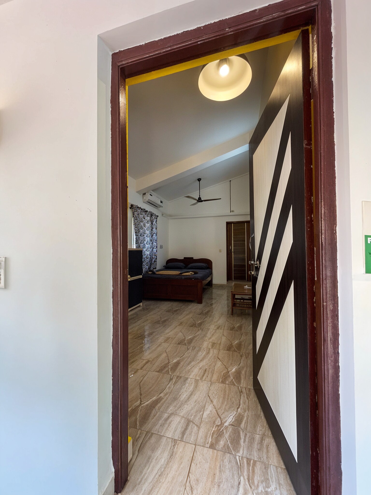 Yellow Haven 1BR FF - Luxe 2 in Goa by Homeyhuts - Tap to explore photos