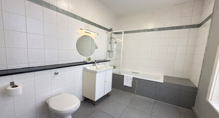 Lord Nelson Hotel by Compass Hospitality Room Type - Double Room with Private Bathroom