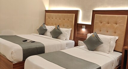 Hotel Amber Edition Room Type - Deluxe Triple Room