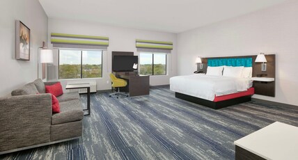 Hampton Inn & Suites by Hilton Dalhart Room Type - 1KN STDO MIC FRIDG WTBR NS