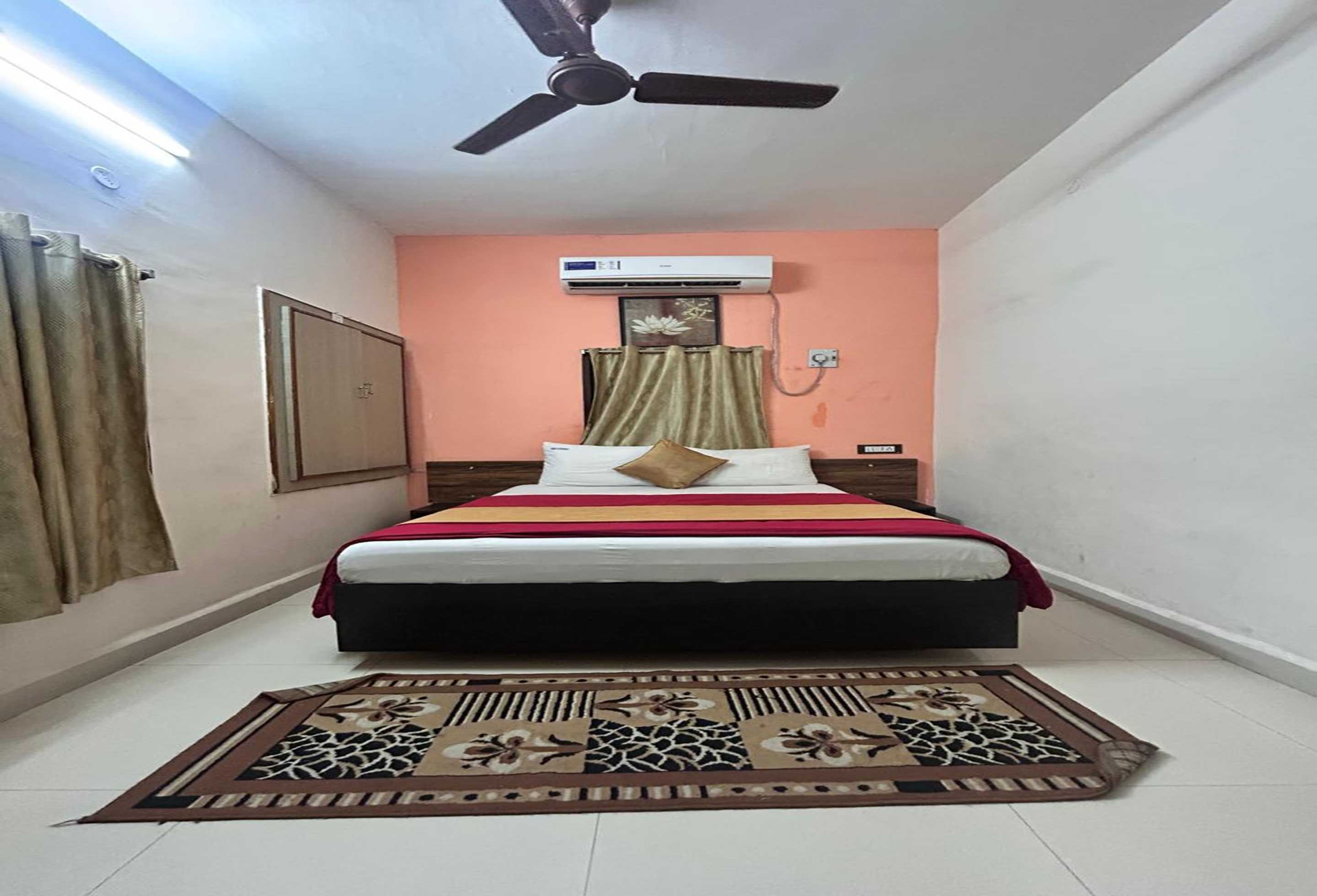 Hotel O Kurnool Railway Station Road - Tap to explore photos