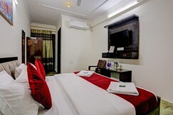 Hotel South Delhi Inn Near Nizamuddin Railway Station