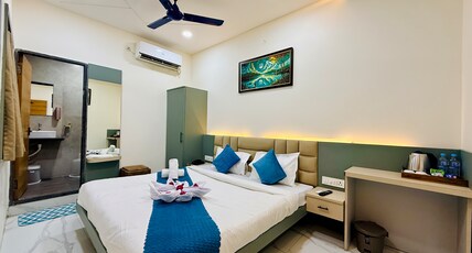 Kreston Heights Hotel Scheme 114 Room Type - Deluxe Room