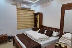 Fully furnished 1 BHK with temple view