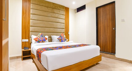 FabHotel Blu Mark Room Type - Deluxe Room
