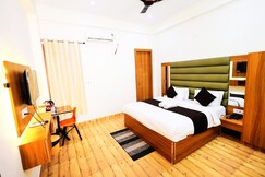 Address of Hotel Yuvan Palace Agra