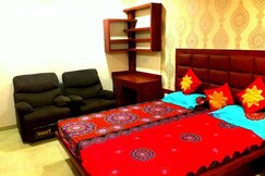 Geeta Villa | Rooms & Kitchen