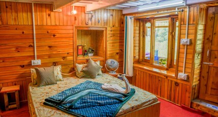 Neervan Room Type - Bedroom 3