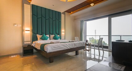 Forest Breeze Inn, Mahableshwar, Panchgani Room Type - Majestic Family Suite 3