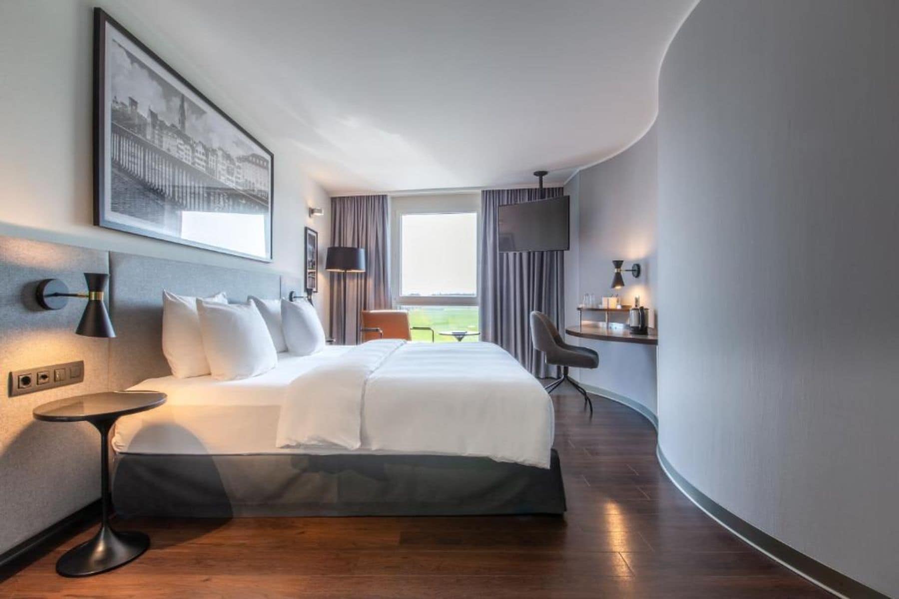 Radisson Hotel Zurich Airport - Tap to explore photos