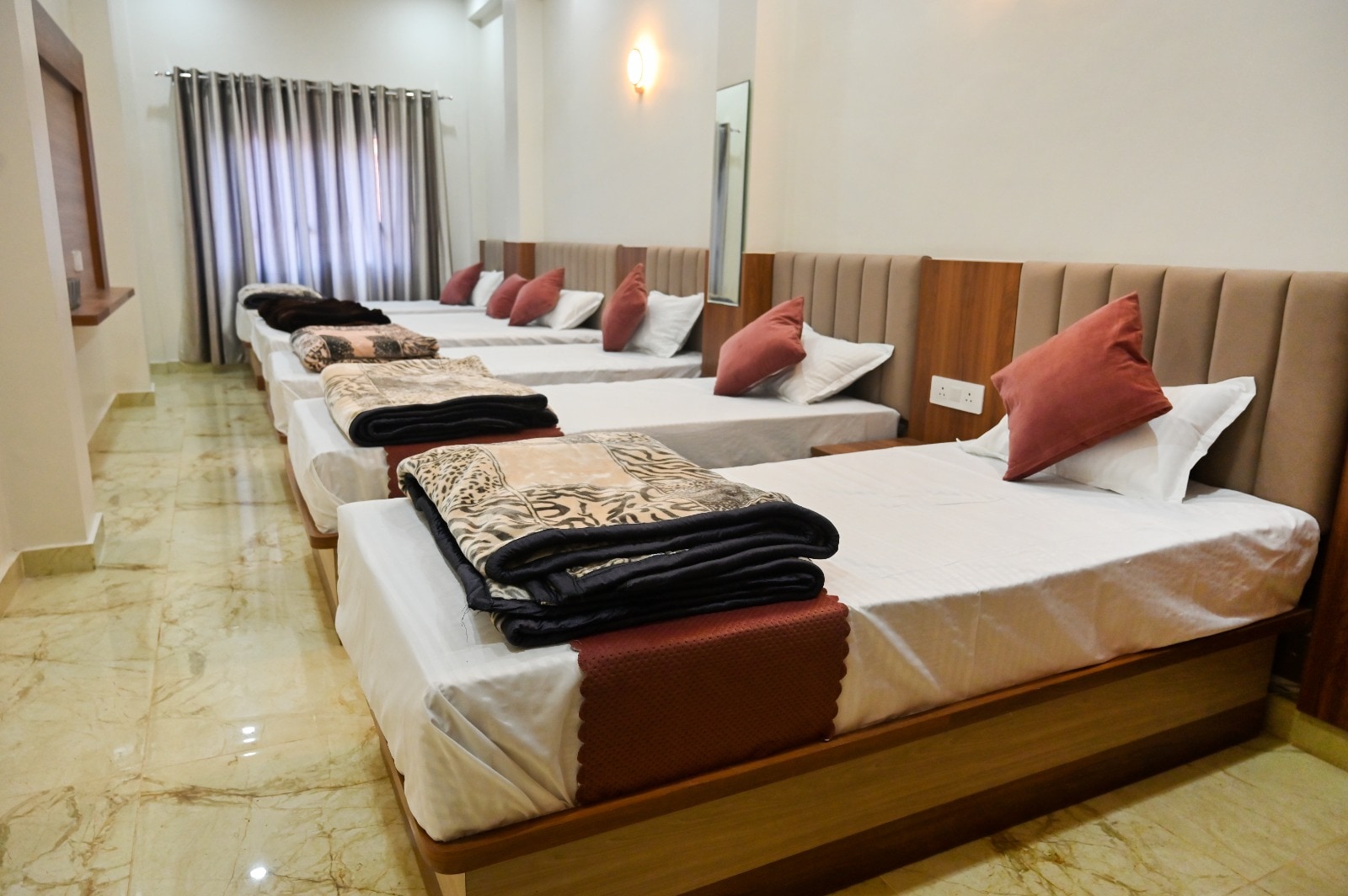 Darshan Residency | Walkable to Kashi Vishwanath Temple - Tap to explore photos