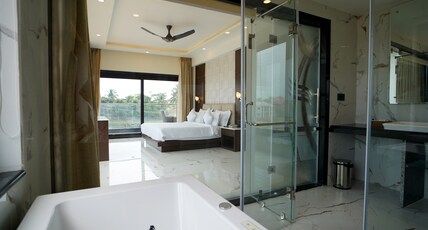 Shanti Seaview Resort And Spa Room Type - Sea View Royal Suite