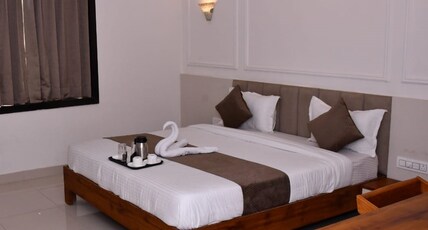 Hotel Suvaan Room Type - Deluxe Room