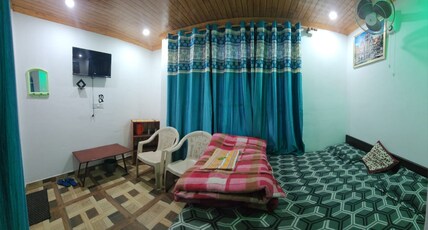 Anthal Paying GuestHouse Patnitop Room Type - Bedroom 3