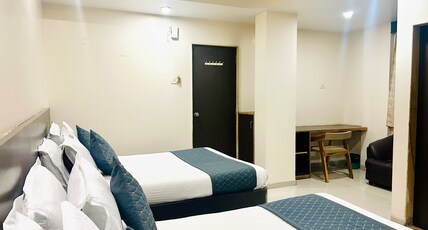 Hotel Krishna Sai Kutir Room Type - Krishna Sai Comfort Family With Two Queen Beds