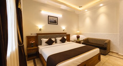 Hotel Kamal Nearest to Taj Mahal Room Type - Deluxe Room with Air Conditioning Hotel Kamal Nearest to Taj Mahal Room Type - Deluxe Room with Air Conditioning