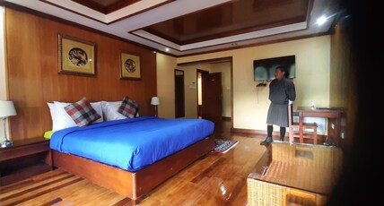 Kisa Villa Room Type - Deluxe Queen Room