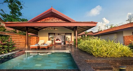 Niraamaya Retreats Backwaters and beyond, Kumarakom Room Type - Premium Water-front Villa with Bathtub