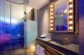 Hotel Indigo Phuket Patong, an IHG Hotel Room Type - 1 King Standard Pool Access Hotel Indigo Phuket Patong, an IHG Hotel Room Type - 1 King Standard Pool Access