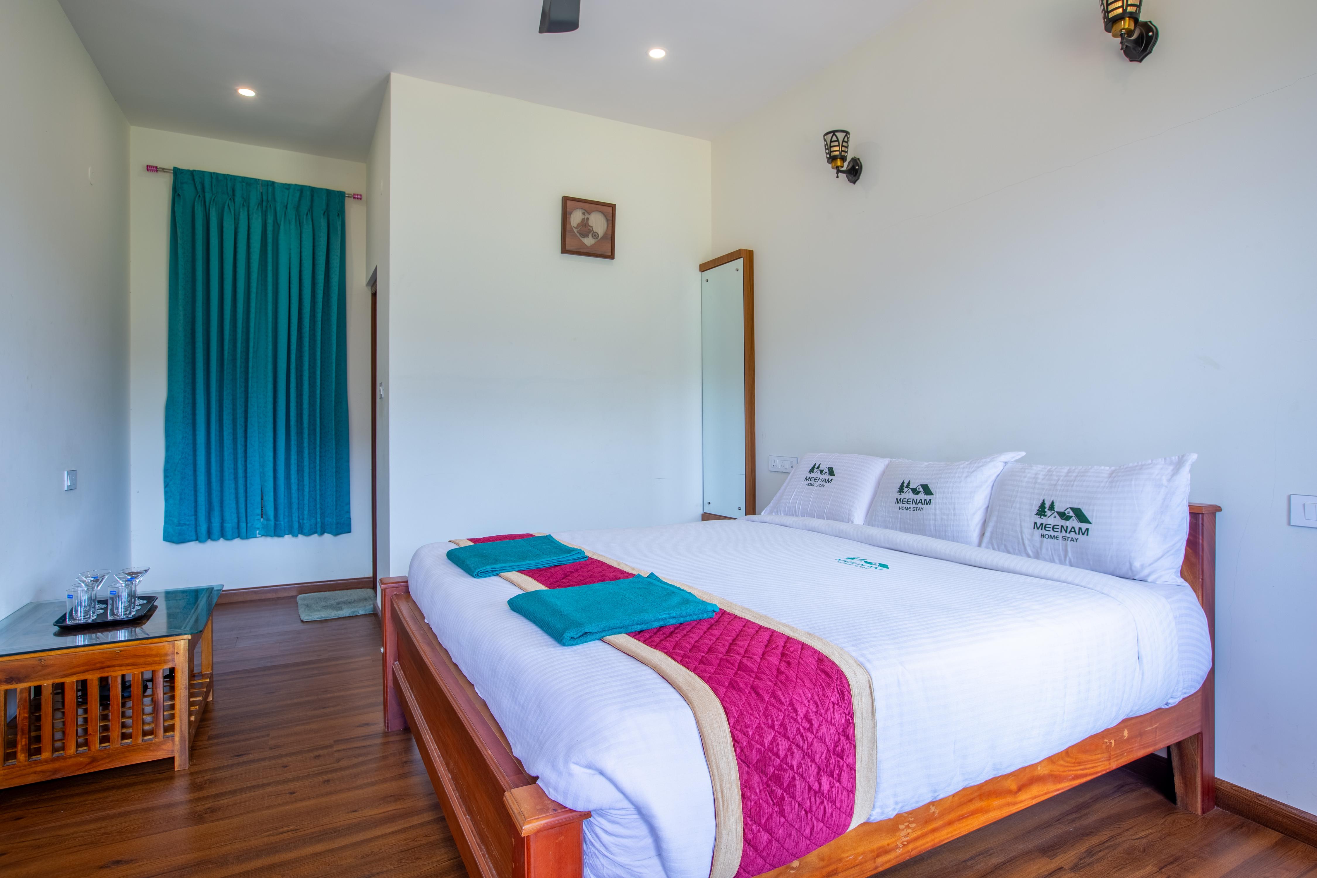 MeenamHomestay - Tap to explore photos