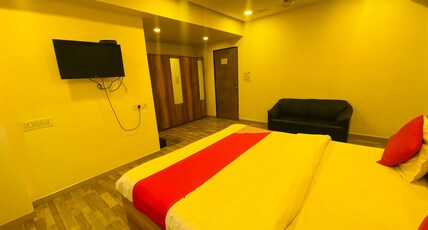 Shiv Inn Room Type - SUPER DELUXE ROOM Shiv Inn Room Type - SUPER DELUXE ROOM
