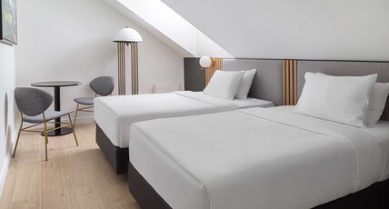 The Basilian Minsk, Curio Collection by Hilton Room Type - TWIN DLX 1BEDRM APTM ATTIC