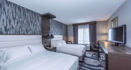 DoubleTree by Hilton North Charleston - Convention Center Room Type - 2 QUEEN HEARING ACCESSIBLE