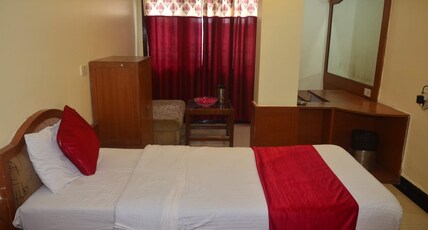 Poonam Hotel Room Type - DELUXE AC ROOM