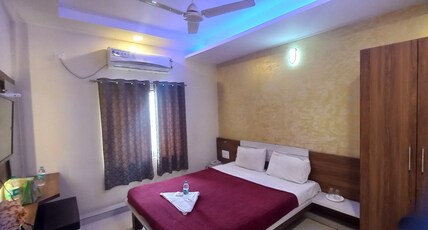 HOTEL LOTUS PARK Room Type - Executive AC Room