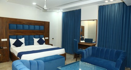 JD REGENCY Room Type - Super Deluxe Room
