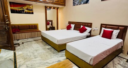 Hotel Chitrakoot Room Type - Premium Deluxe