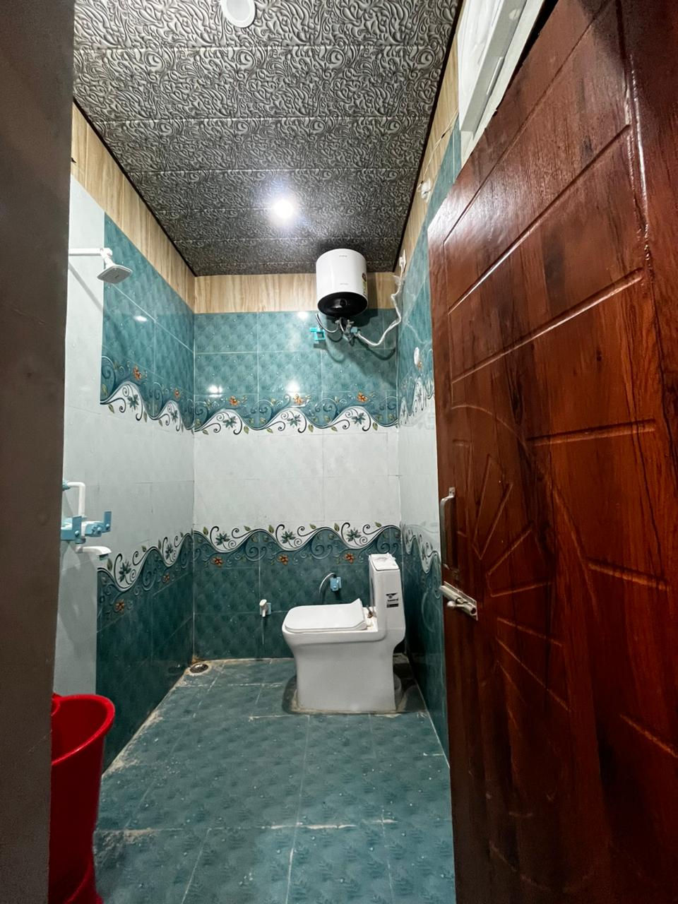 Shri Kusum Sadan Home stay Vrindavan - Tap to explore photos